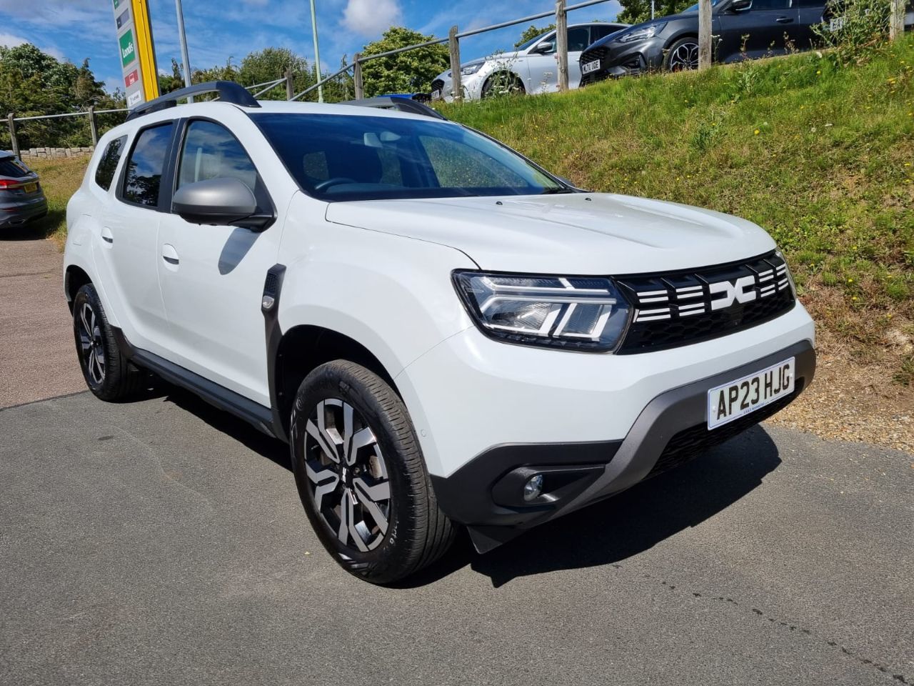 2023 Dacia Duster