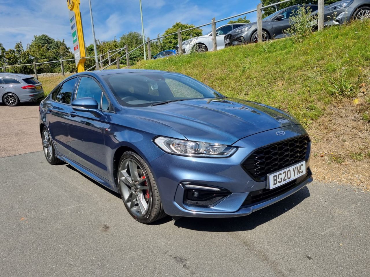 2020 Ford Mondeo